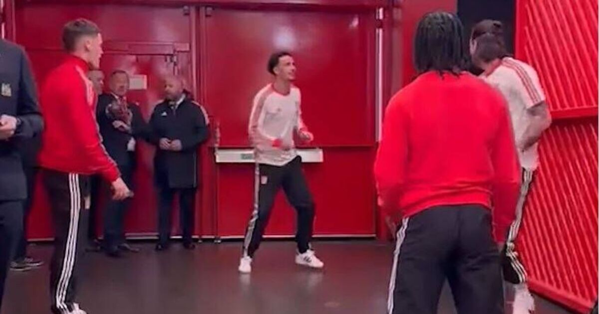Liverpool stars 'disrespected Man Utd' in Old Trafford tunnel as footage emerges | Football | Sport