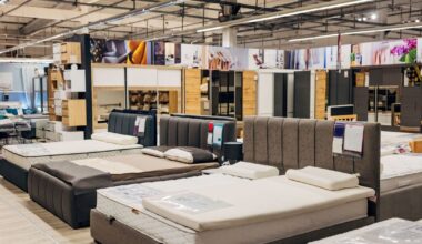 UK furniture retailer plunges into administration - in business for 150 years | UK | News