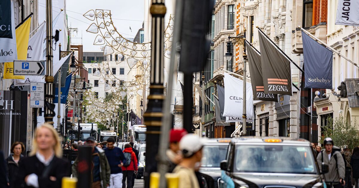 Major high street shop closes 24 shops | UK | News