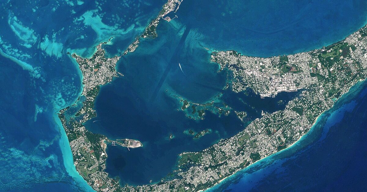Scientists solve Bermuda mystery after discovering hidden structure below ocean | World | News