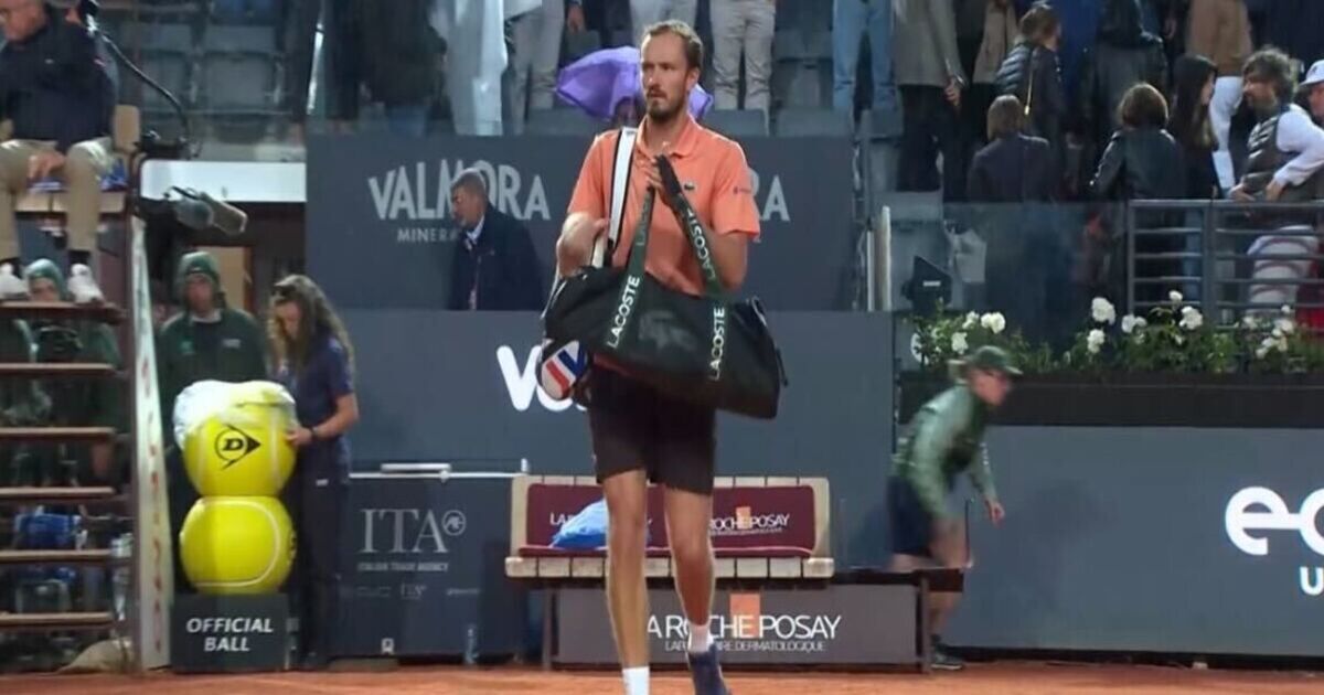 Daniil Medvedev Italian Open match halted as players leave court | Tennis | Sport