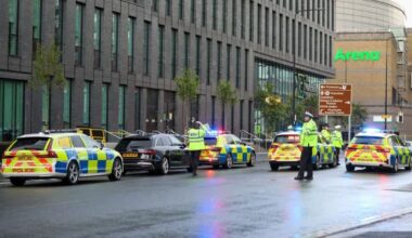 Manchester city centre incident: Police swarm streets | UK | News