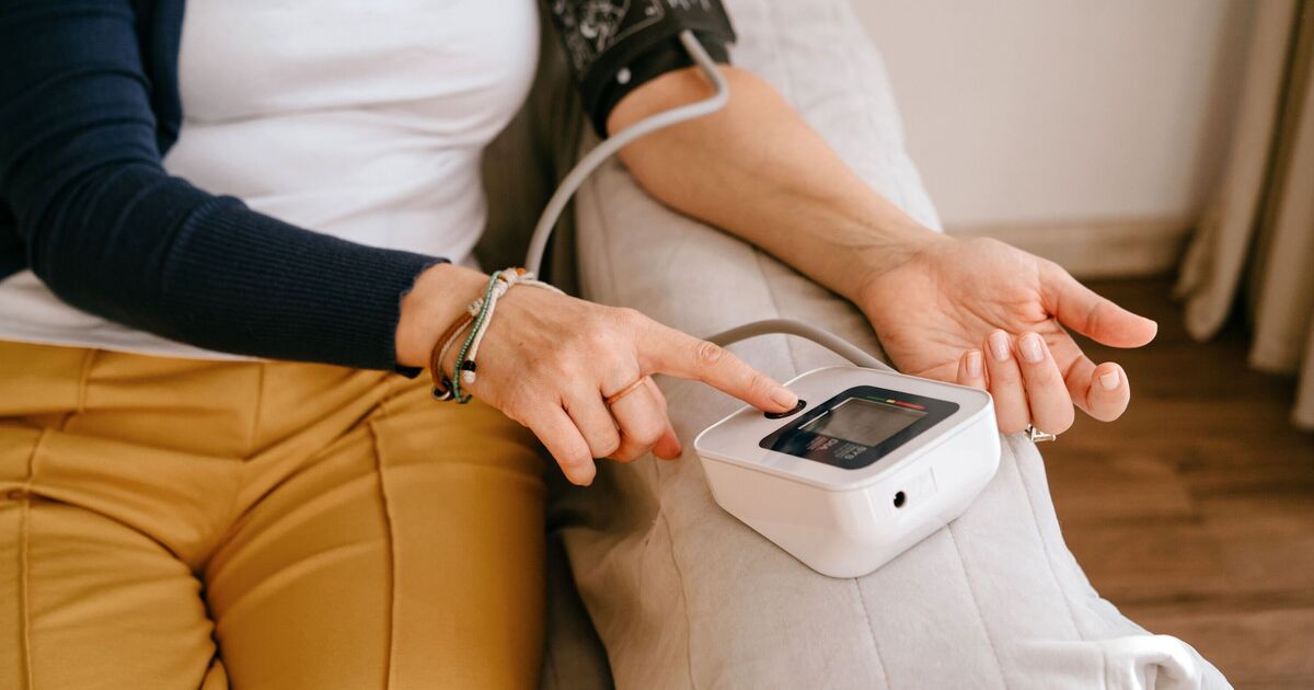 I’m a doctor — swap crisps for this snack to lower blood pressure