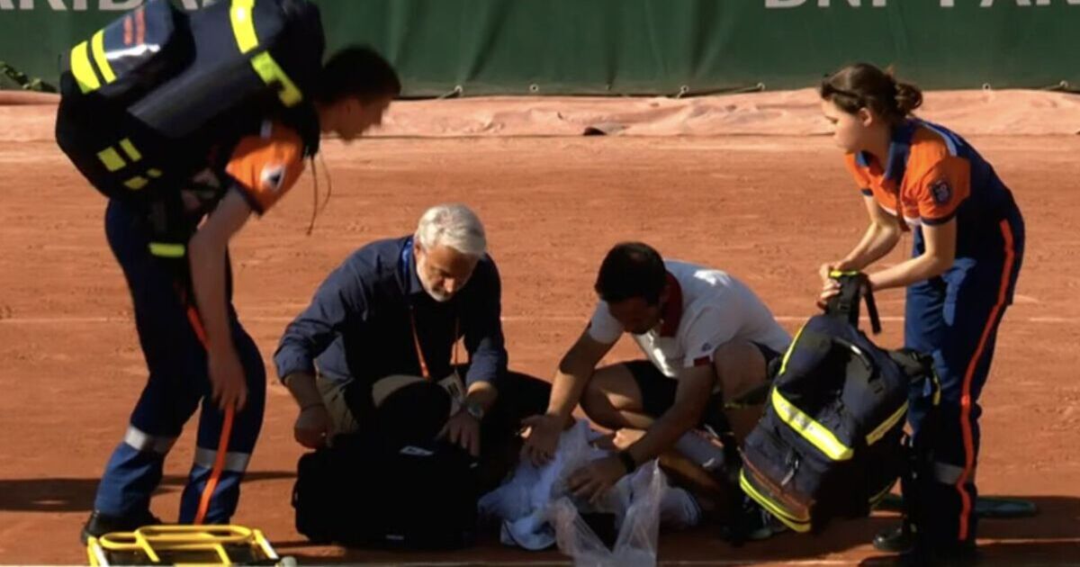 French Open star collapses to ground and can't move as medics rush to court | Tennis | Sport