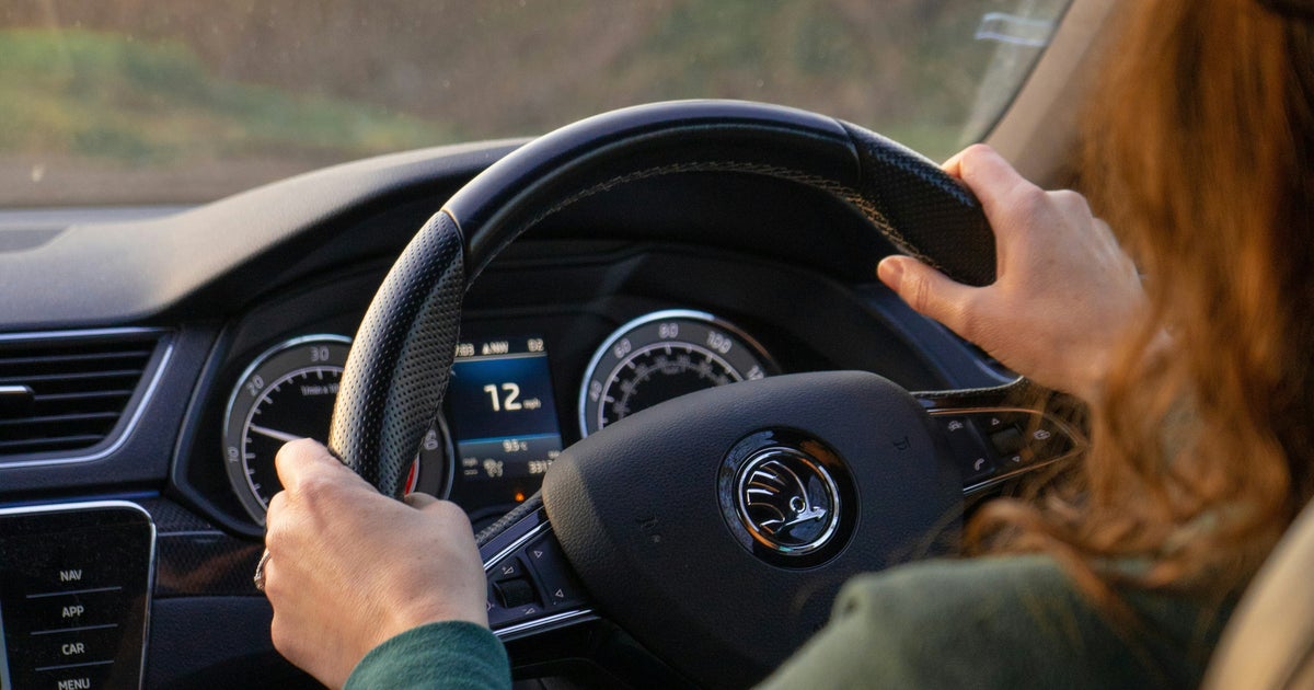 Your Driving Style Could Predict Risk Of Dementia. Here Are The Early Signs
