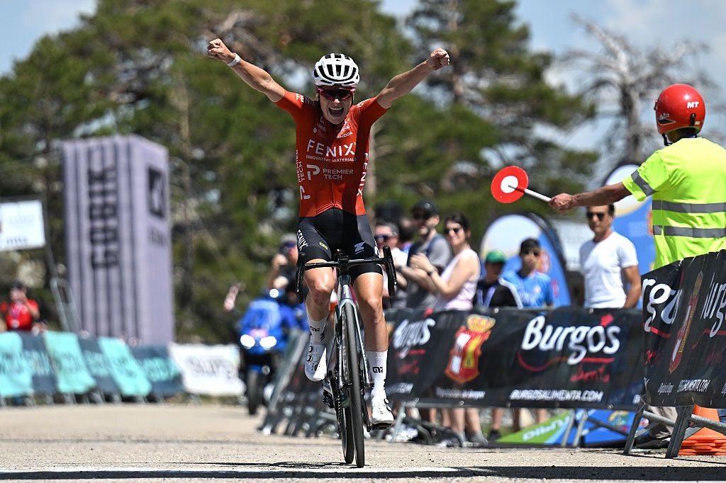 Yara Kastelijn (Fenix-Premier Tech) celebrates winning the final stage and general classification of the 11th Vuelta a Burgos Feminas 2026, at Lagunas de Neila, Spain. (Photo by Szymon Gruchalski/Getty Images)