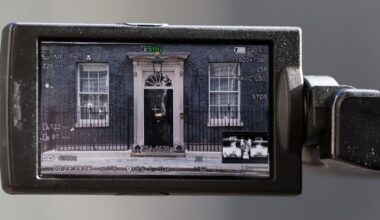 UK borrowing costs hit fresh financial crash-era high amid political uncertainty