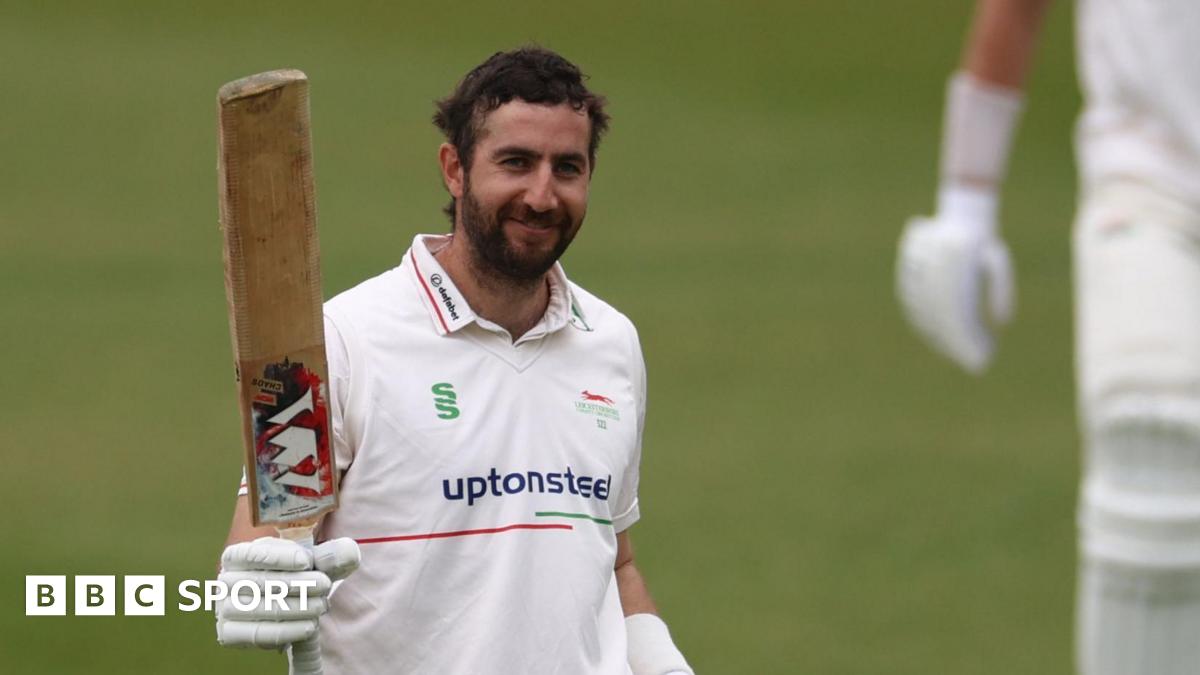 Leicestershire's Stevie Eskinazi acknowledges his century against Nottinghamshire