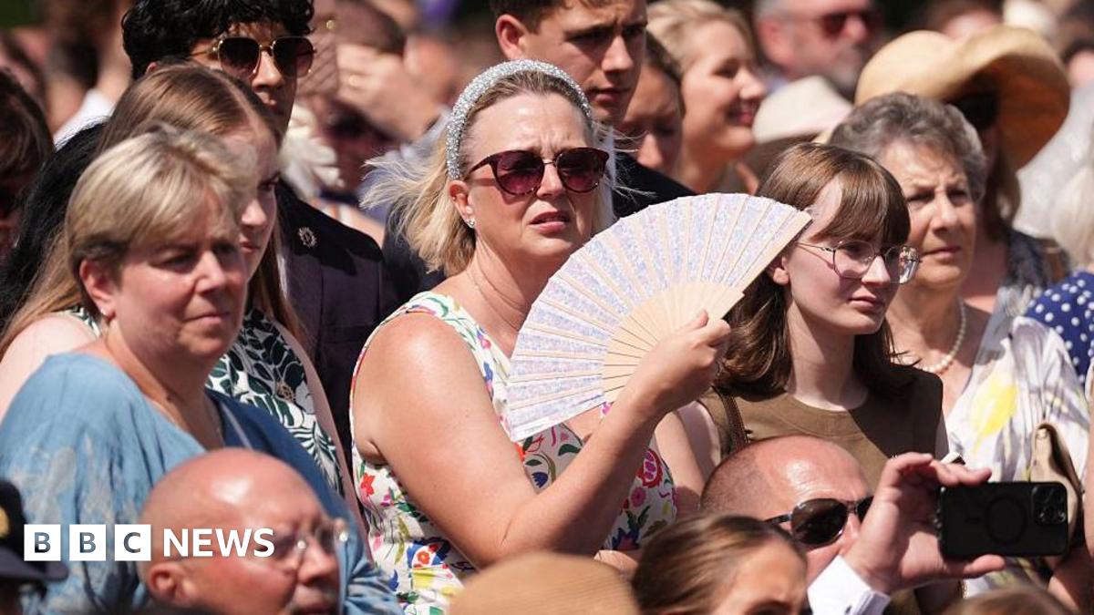 UK weather: Temperatures top 28C on warmest day of year as parts of UK head for heatwave
