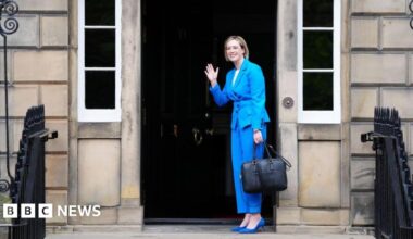 John Swinney appoints cabinet after swearing in ceremony