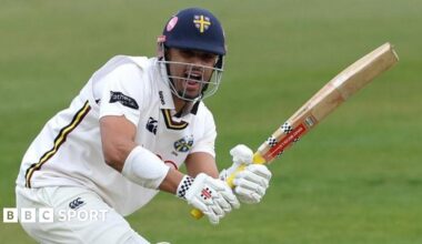 Yorkshire v Surrey - day two