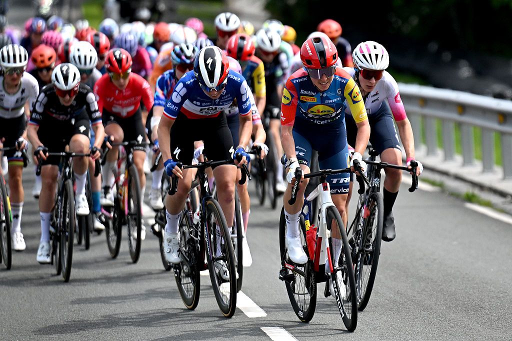 Evita Muzic at the front of a group of riders