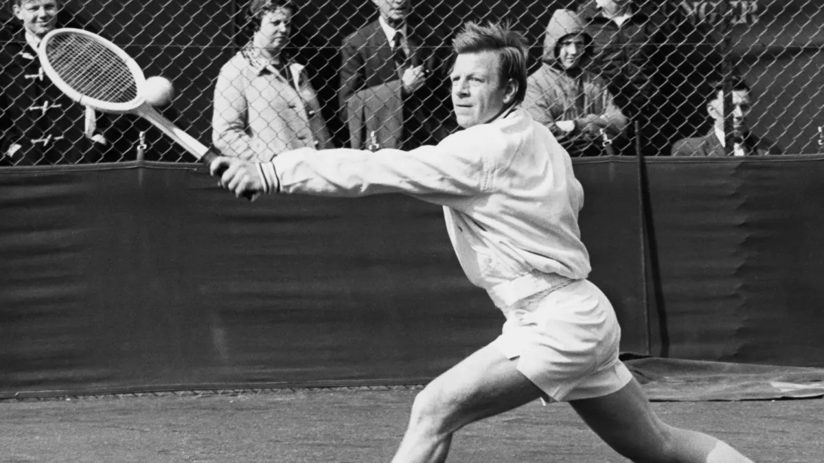 British tennis star of the 1950s