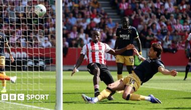 Premier League LIVE: Build-up, team news, score and live text updates from three games including Brentford vs West Ham United