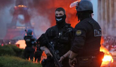 Hundreds arrested in Paris as violence erupts after PSG's Champions League win