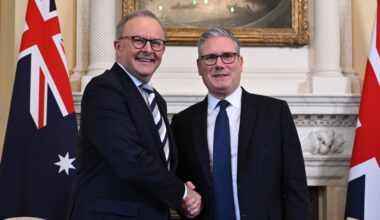 Albanese backs in UK PM amid calls for his resignation - News