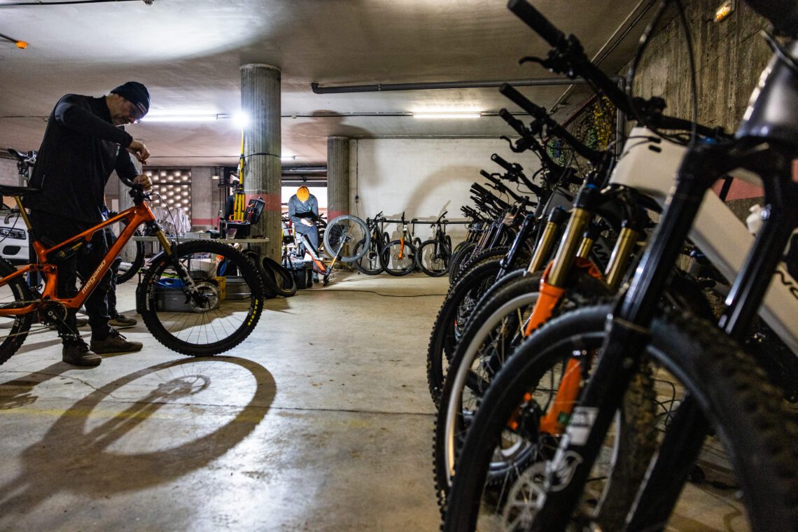 Best eMTB Test 202 Tremp Spain PW MAG 2150 1140x760