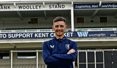 Bertie Foreman signs two-month contract with Kent