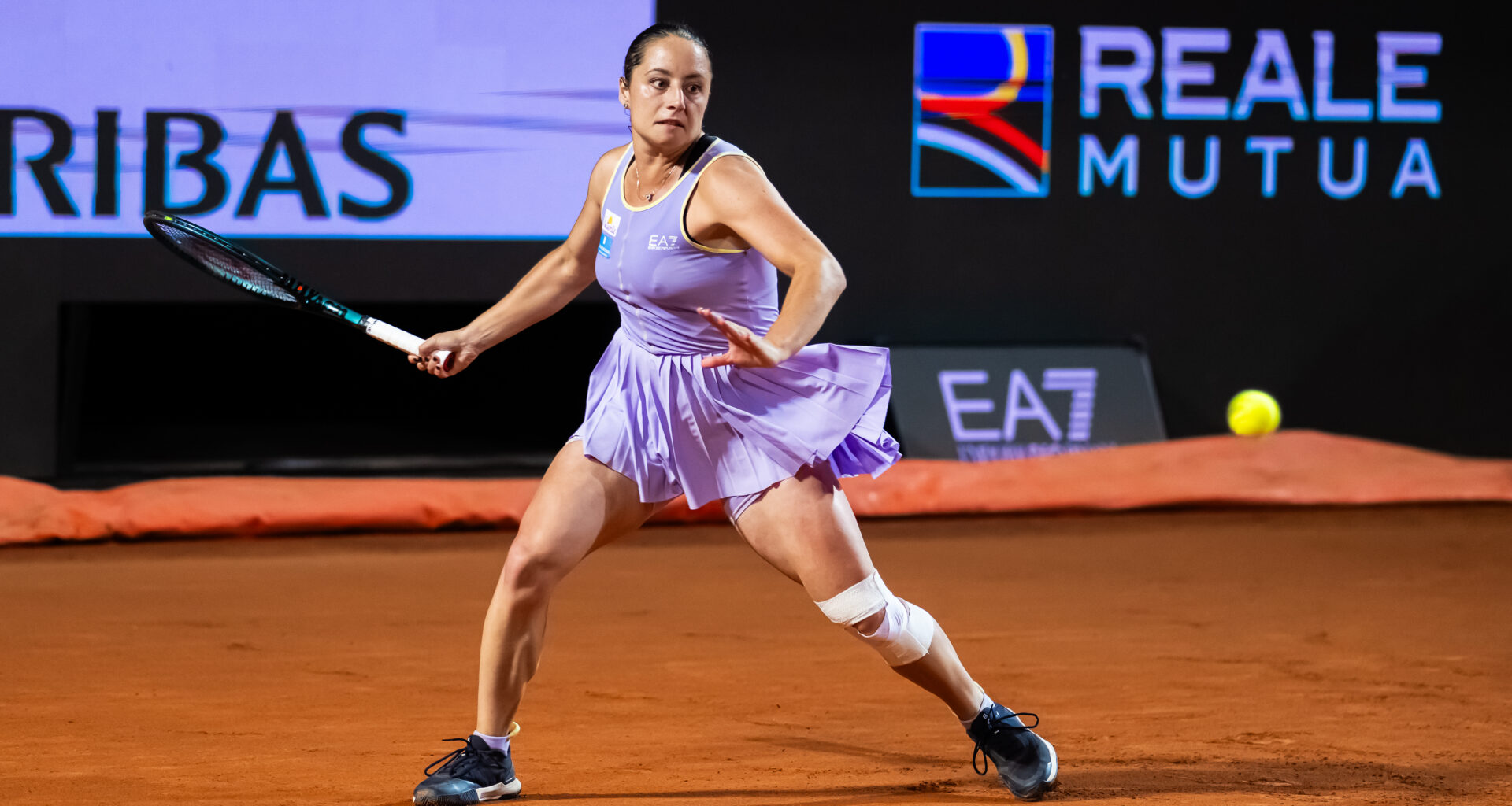 Cocciaretto continues winning ways on home soil with second-round win over Navarro