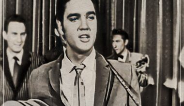 Who actually wrote 'Blue Suede Shoes'?