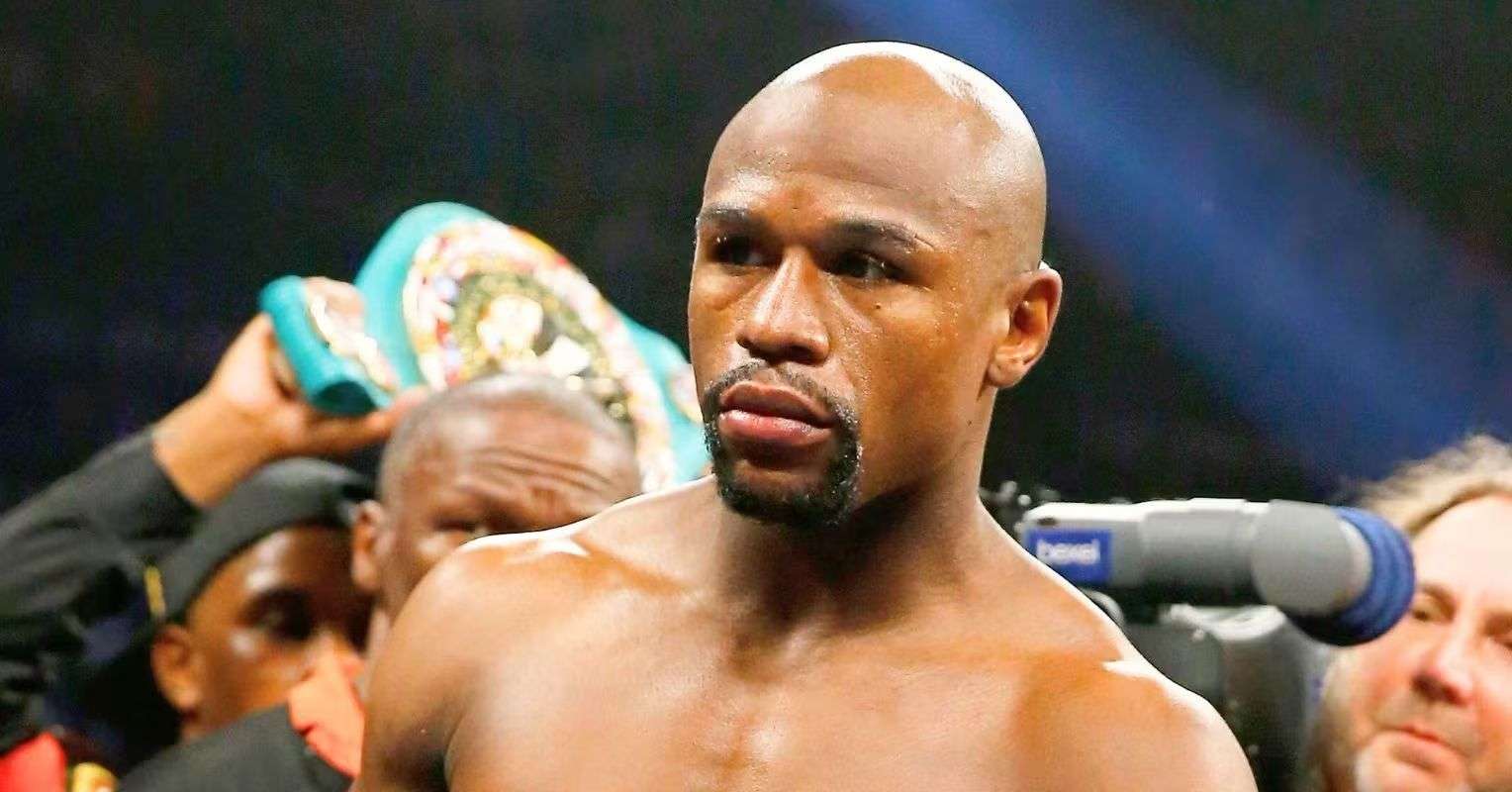 Former Floyd Mayweather opponent rejects his undefeated record: “I won that fight”