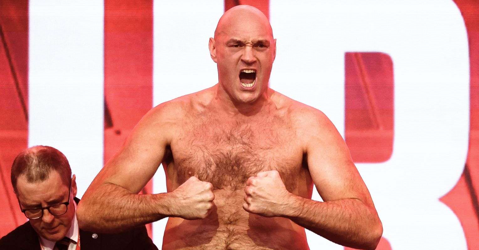 Tyson Fury could be offered world title fight before facing Anthony Joshua