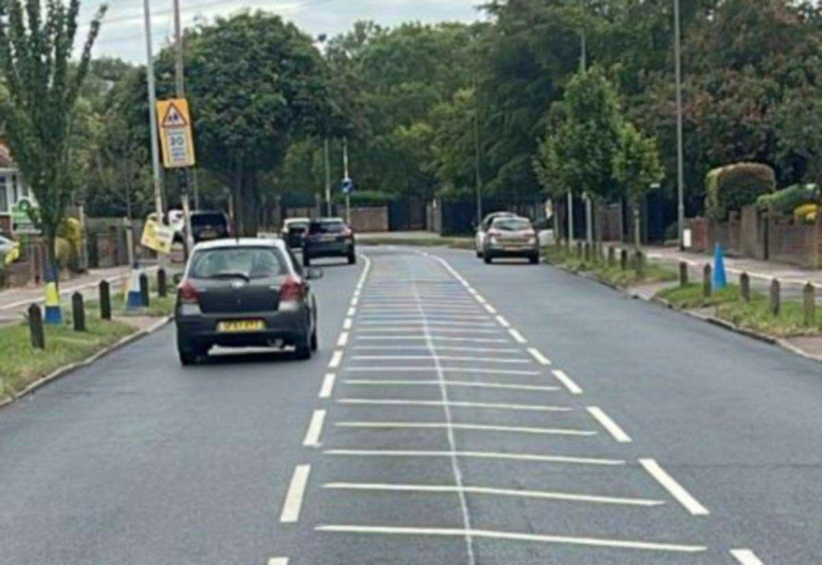 Southern Water closes Broadstairs Road in Broadstairs for emergency repairs after part of sewer collapses