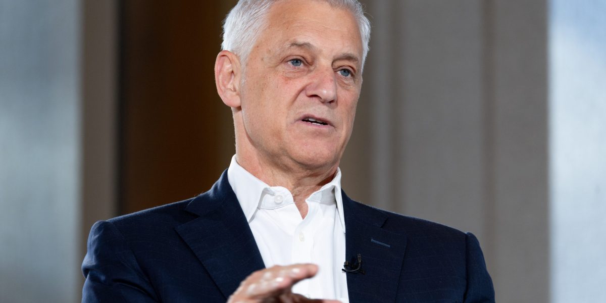 After receiving backlash, the CEO of Standard Chartered apologizes for hurt over saying ‘lower value human capital’ will be automated by AI