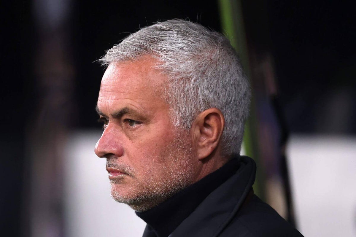 Real Madrid hold talks over Jose Mourinho return