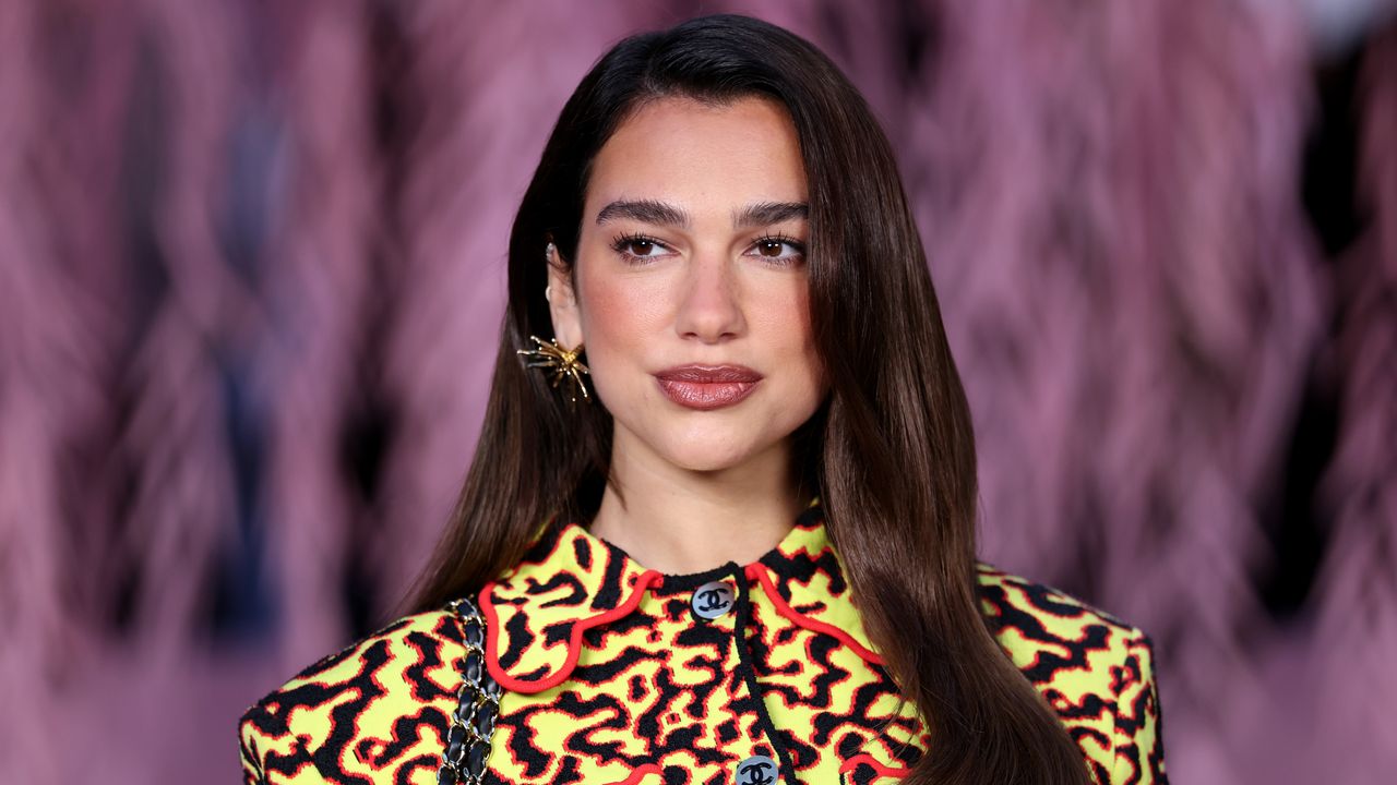 Dua Lipa Sues Samsung for $15 Million Over TV Packaging