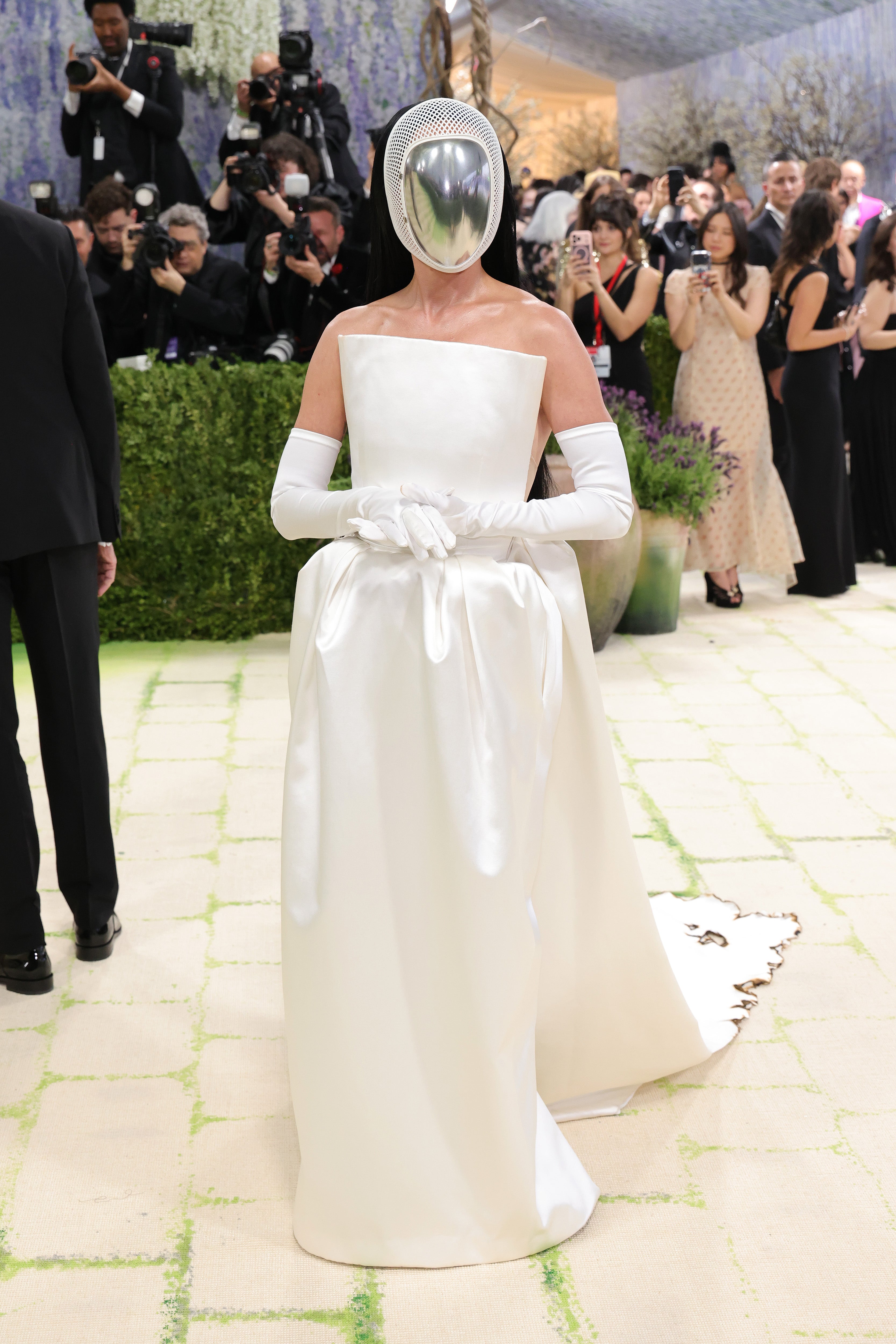 Fencing chic: Absolutely no words for Katy Perry’s Met Gala look...