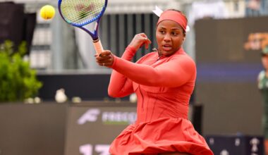 Townsend upsets No. 24 seed Bouzkova to advance in Rome