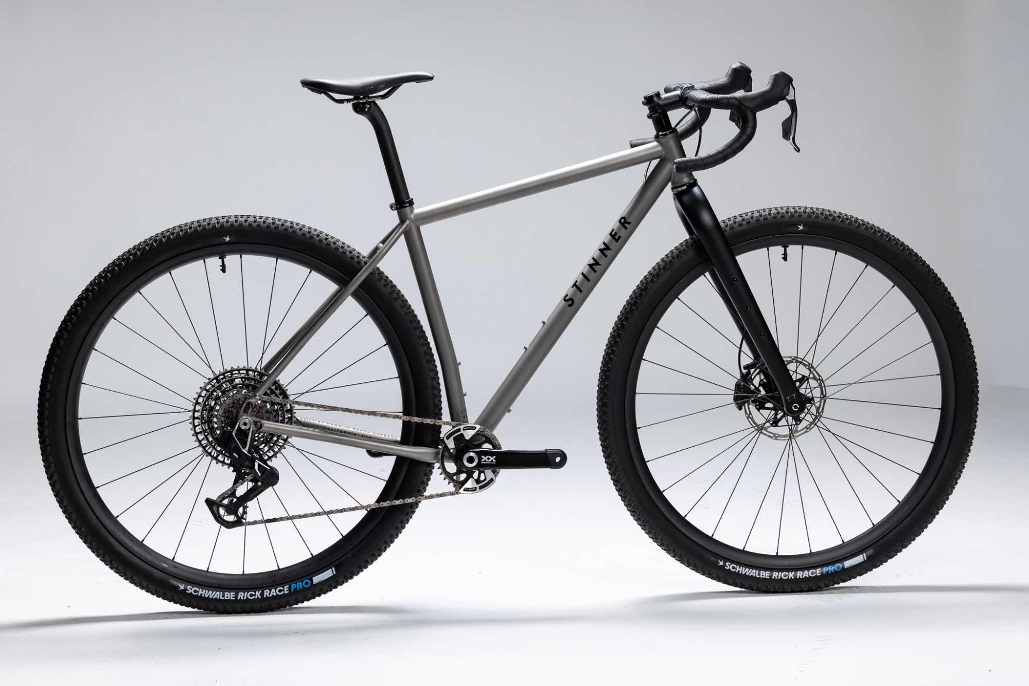 Stinner Refugio 32 gravel bike