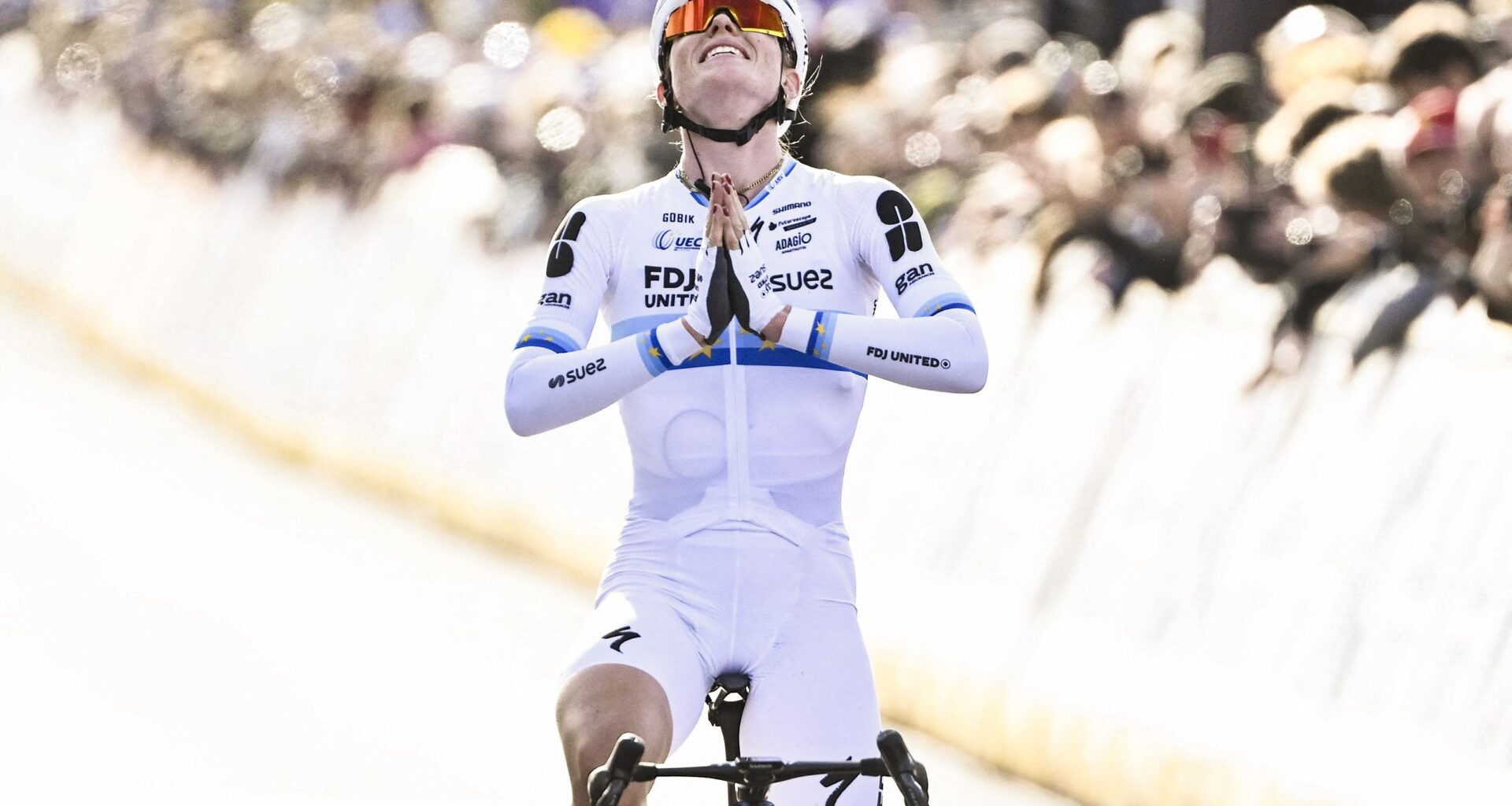 'An extraordinary athlete at the peak of her game' – Demi Vollering extends contract with FDJ United-SUEZ