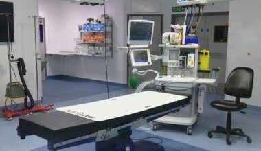 Jersey's General Hospital cancels some surgeries as heatwave-induced fault closes operating theatres