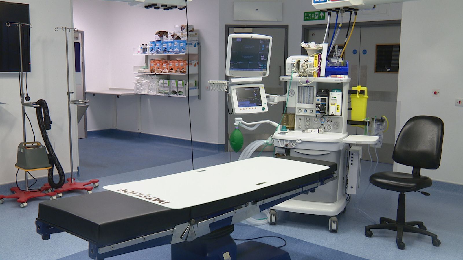 Jersey's General Hospital cancels some surgeries as heatwave-induced fault closes operating theatres