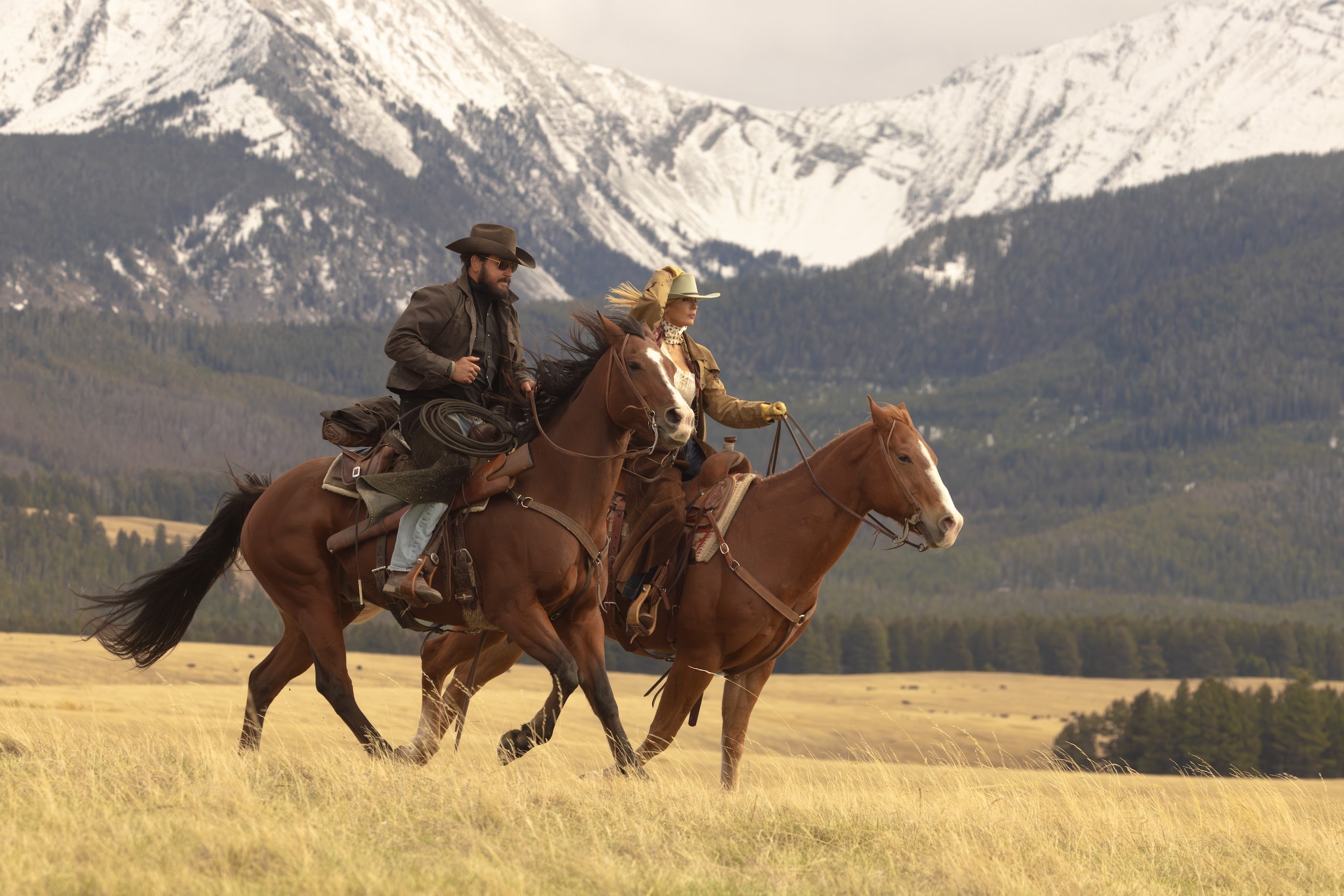 Run like the wind: Beth and Rip leave Montana for a fresh start in Texas in ‘Dutton Ranch’