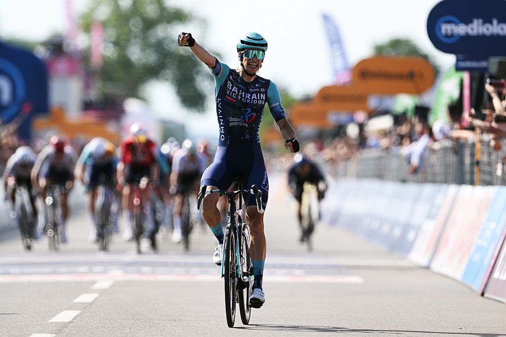 NOVI LIGURE, ITALY - MAY 21: Alec Segaert of Belgium and Team Bahrain - Victorious celebrates at finish line as stage winner during the 109th Giro d&amp;apos;Italia 2026, Stage 12 a 175km stage from Imperia to Novi Ligure / #UCIWT / on May 21, 2026 in Novi Ligure, Italy. (Photo by Dario Belingheri/Getty Images)