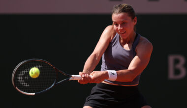 Takeaways: Chwalinska upsets Zheng as Paolini advances at Roland Garros