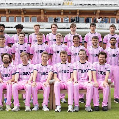 SQUAD NEWS & MATCH PREVIEW | MIDDLESEX V KENT SPITFIRES & SURREY