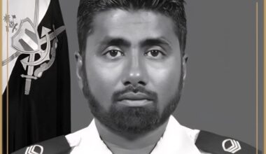 Rescue diver dies in search for bodies of Italians in Maldives cave