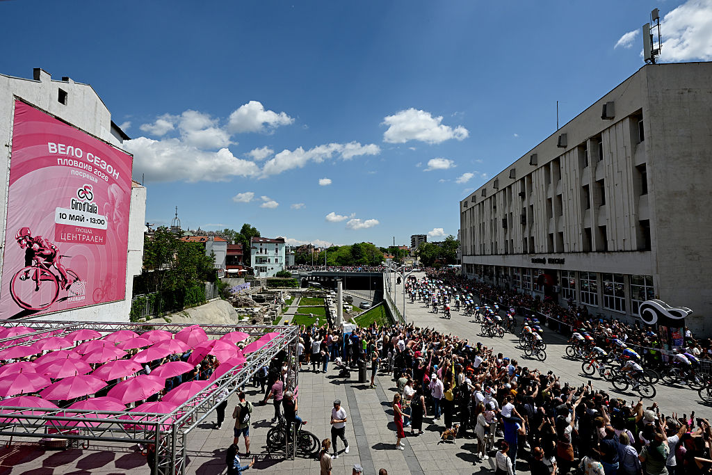PLOVDIV, BULGARIA - MAY 10: A general view of the peloton prior to the 109th Giro d'Italia 2026, Stage 3 a 175km stage from Plovdiv to Sofia / #UCIWT / on May 10, 2026 in Plovdiv, Bulgaria. (Photo by Tim de Waele/Getty Images)