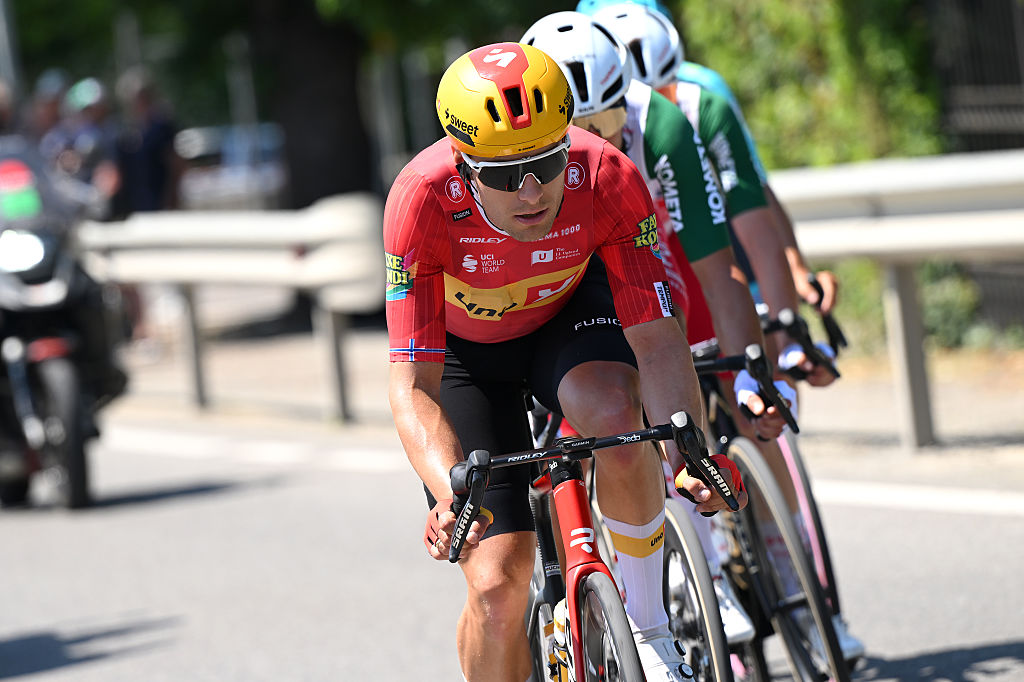 MILAN, ITALY - MAY 24: Fredrik Dversnes Lavik of Norway and Team Uno-X Mobility competes in the breakaway during the 109th Giro d&amp;apos;Italia 2026, Stage 15 a 157km stage from Voghera to Milan / #UCIWT / on May 24, 2026 in Milan, Italy. (Photo by Dario Belingheri/Getty Images)
