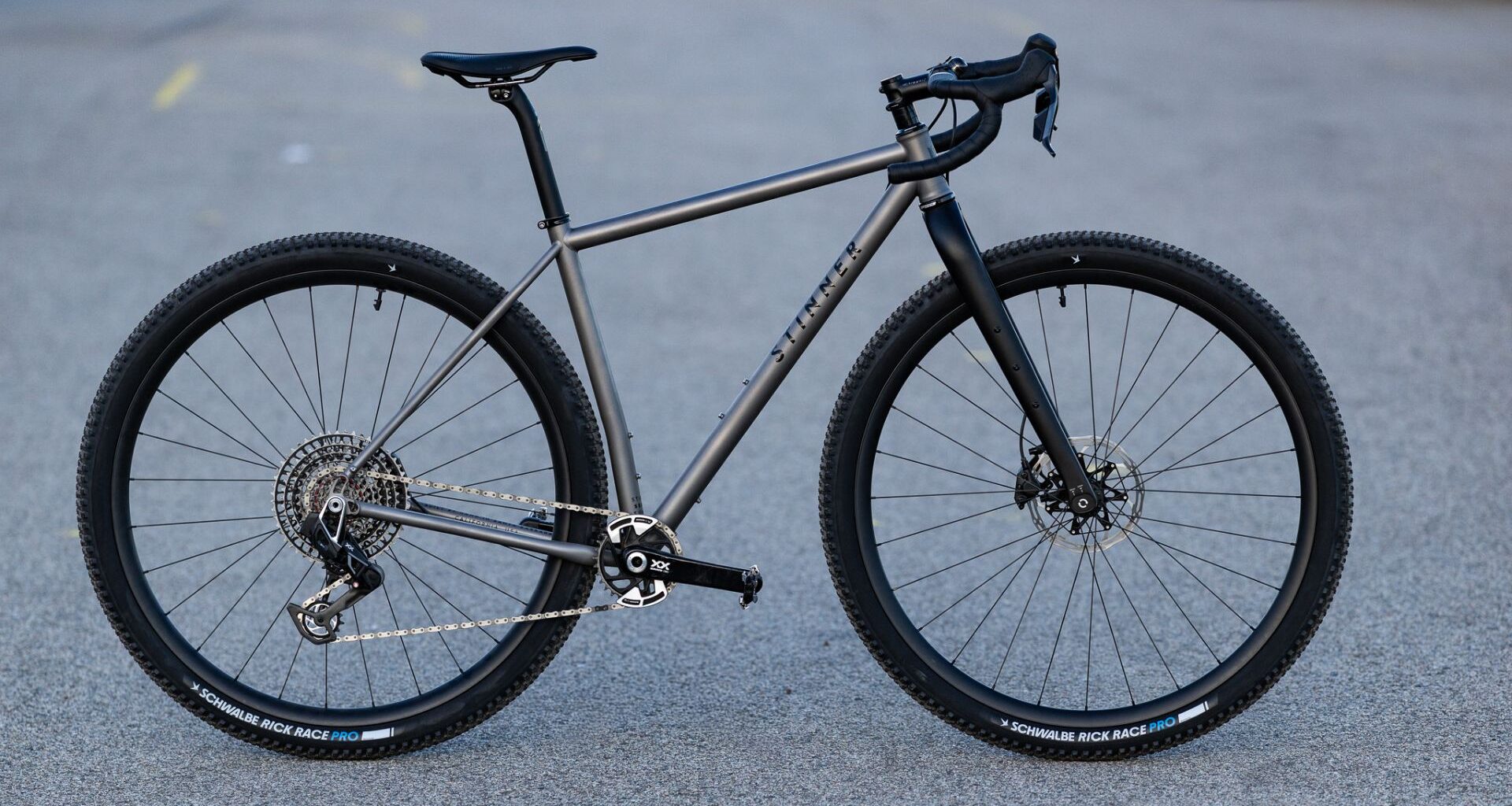 Stinner Refugio 32 gravel bike