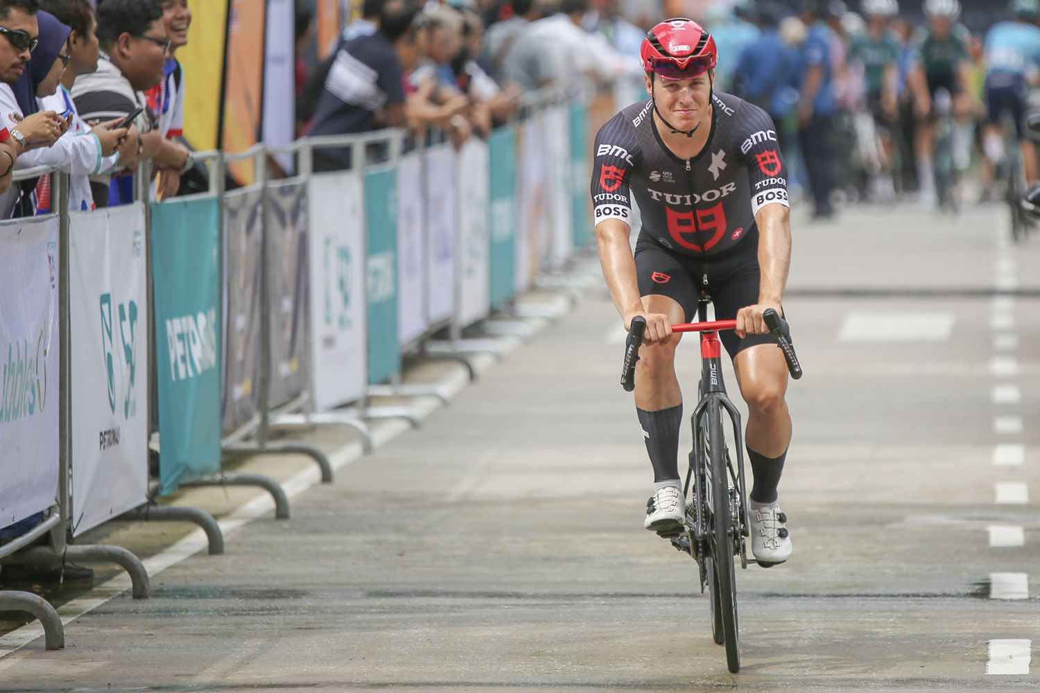 KUALA LUMPUR, MALAYSIA - 2024/10/03: Arvid de Kleijn from Tudor Pro Cycling Team seen during the warm up session for Stage 5 of the Le Tour De Langkawi. Le Tour De Langkawi 2024 is a road cycling stage rage which is part of 2024 UCI ProSeries. This is the 28th edition of tour de Langkawi and it will held from 29th September until 6th October. (Photo by Faris Hadziq/SOPA Images/LightRocket via Getty Images)