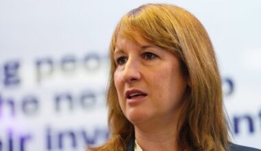 Reeves's £5bn salary sacrifice raid may leave 'three million worse off'