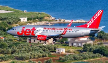 Jet2 flight makes emergency landing after pilot has 'heart attack' 30,000 feet in the air | News World