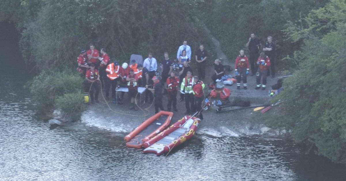 Fears for youth who vanished in lake swimming with friends | News UK