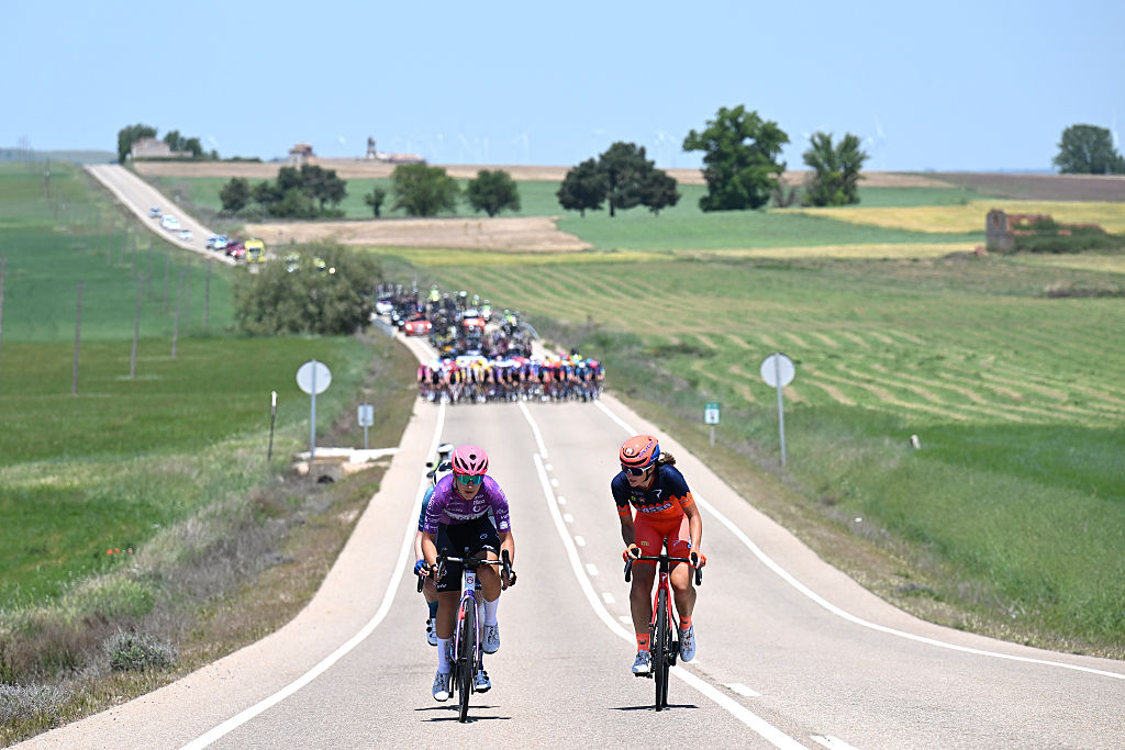 PEDROSA DEL DUERO, SPAIN - MAY 22: (L-R) Elena De Laurentiis of Italy and Team Vini Fantini - BePink and Marta Pavesi of Italy and Team Top Girls Fassa Bortolo compete in the breakaway during the 11th Vuelta a Burgos Feminas 2026, Stage 2 a 122km stage Castrojeriz to Bodega Vi&ntilde;a Pedrosa. Pedrosa de Duero / #UCIWWT / on May 22, 2026 in Pedrosa de Duero, Spain. (Photo by Szymon Gruchalski/Getty Images)