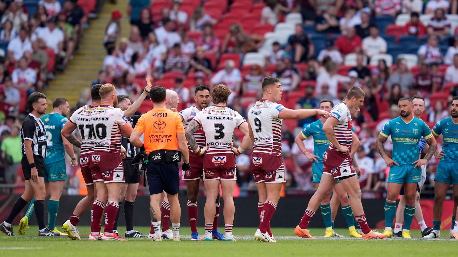 Wigan Warriors' Sam Walters sets unwanted 30-year cup record